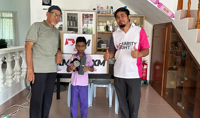 XM 携手 Charity Right 合作改善社区(图2) CSR-MalaysiaCharity-2.webp